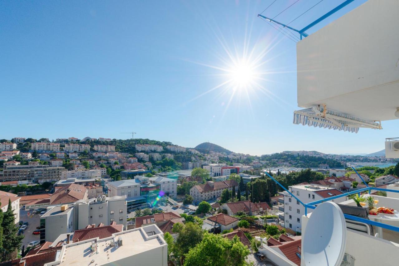 Apartment Sunset Free Parking Дубровник Екстериор снимка